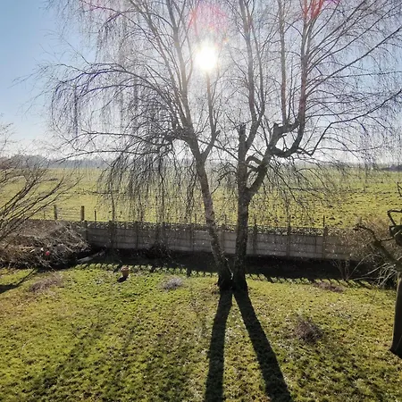 Holiday home La Paisible, Maison Familiale Et Conviviale En Baie De Somme Vaudricourt (Somme)